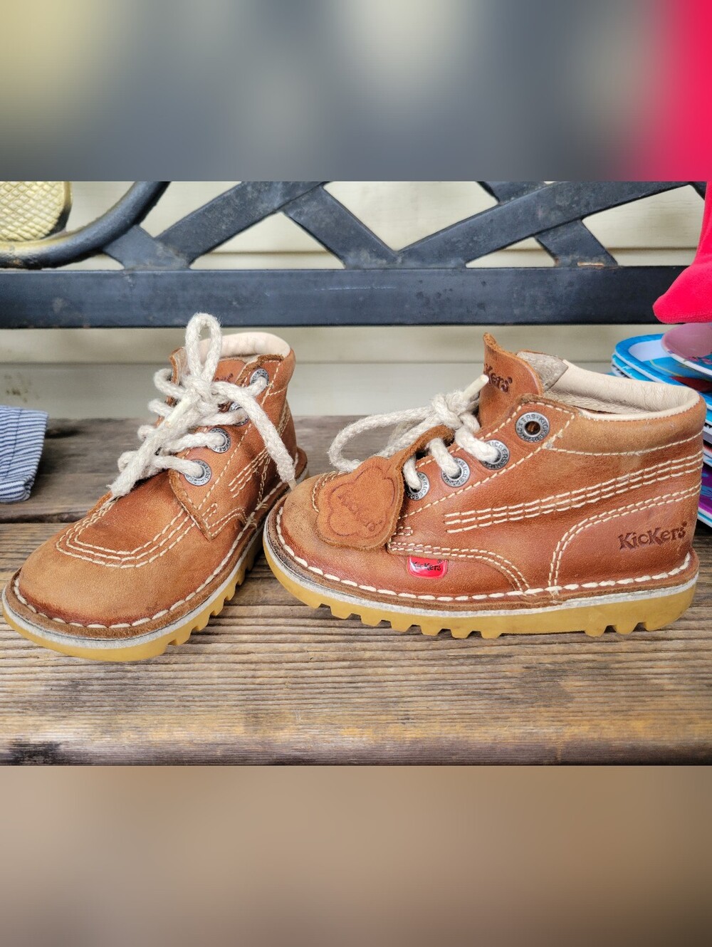 Kickers Kids Sz 25 / 8c Brown Leather Kids Lace-Up Boots W/ Leather tag